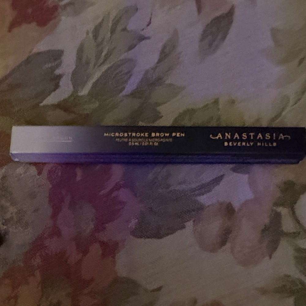 Anastasia Beverly Hills Brow Pen in Soft Brown authentic new